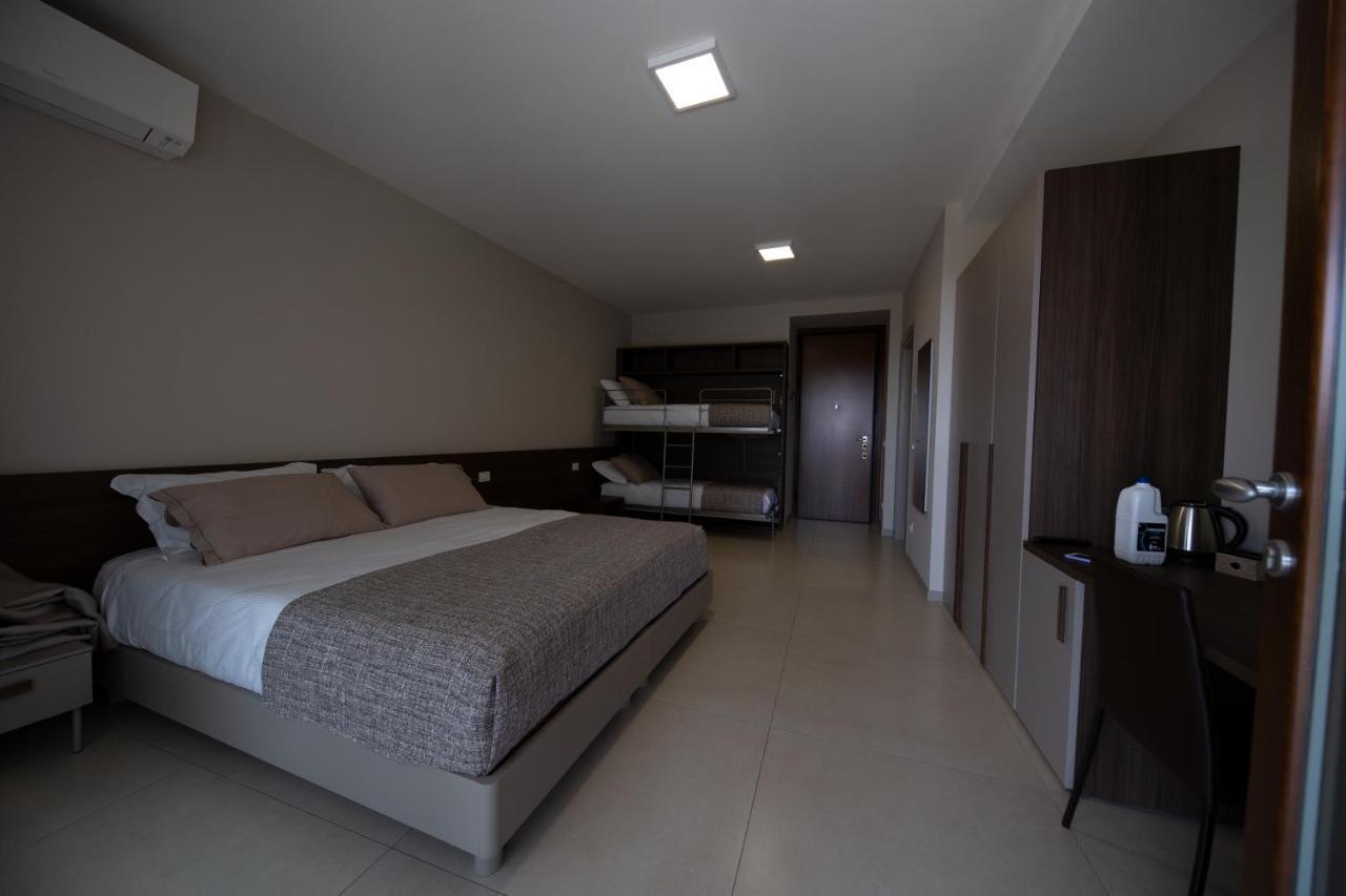 B&B” La Tezza” Torre de' Roveri ภายนอก รูปภาพ